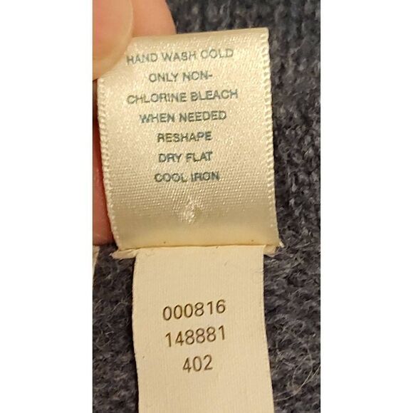 OLD NAVY 100% Lambswool blue sweater. Ladies medium. - Picture 6 of 6